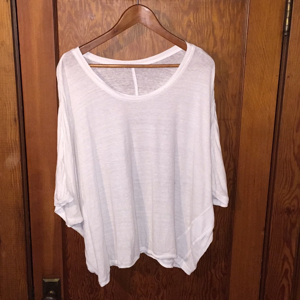 Cute white top!